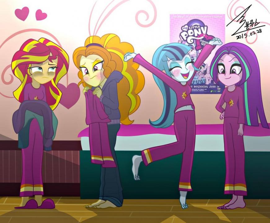 5b2d41eee2cfd_EquestriaGirlsSunsetiSyreny03.thumb.jpg.f9887c691c215151265f12818e85372a.jpg